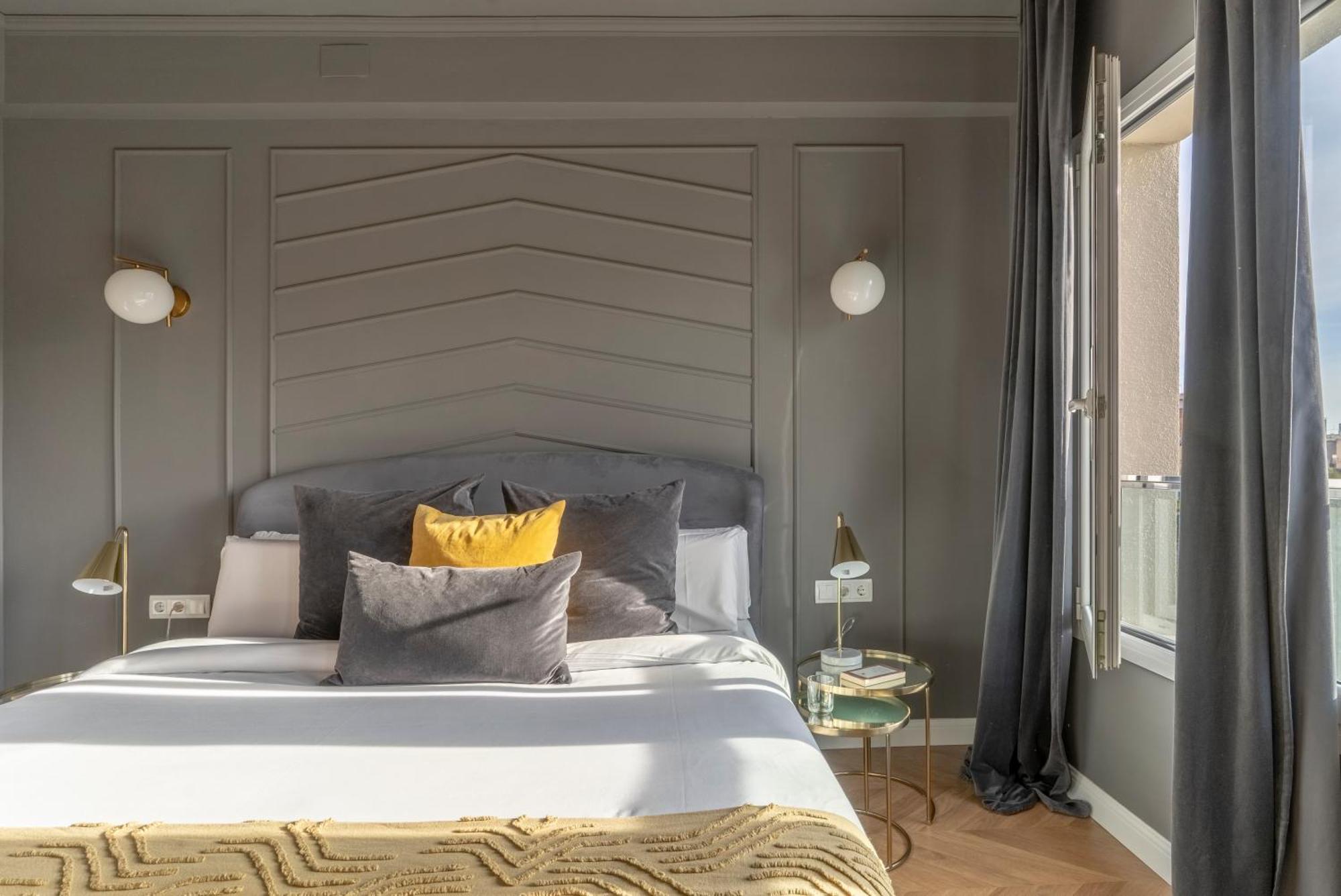 Tsa Gran Via Apartment Barcelona Bagian luar foto